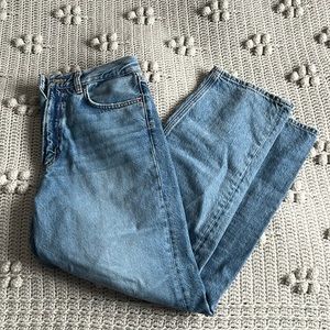 Zara The Relaxed Straight